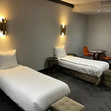 Hotel Triple G