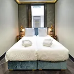 Hotel Triple G