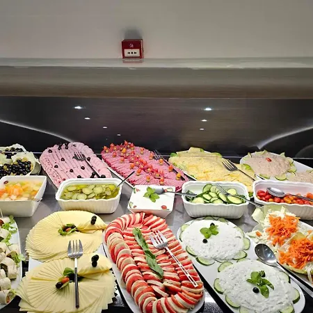 Otel Triple G 3*
